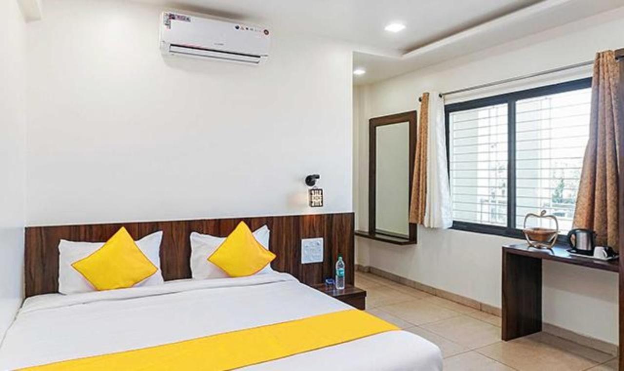 Fabhotel Karishma Palace Supe Eksteriør billede